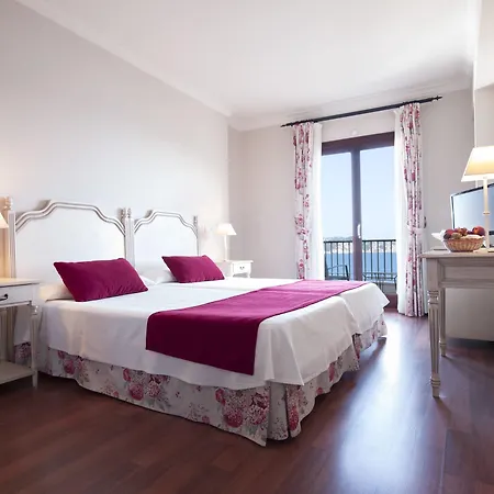 Cala Fornells 4* Peguera