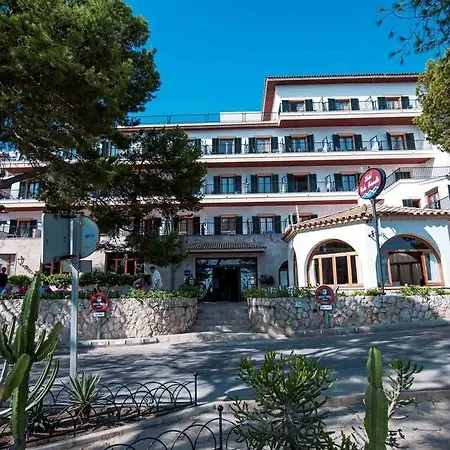 Cala Fornells Hotel 4*