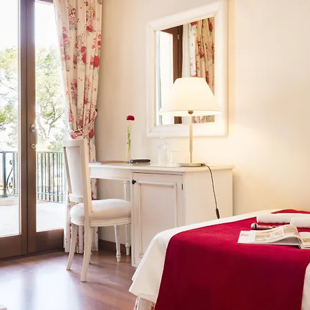 Cala Fornells Hotel 4*