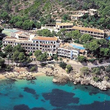 Cala Fornells Hotel 4*