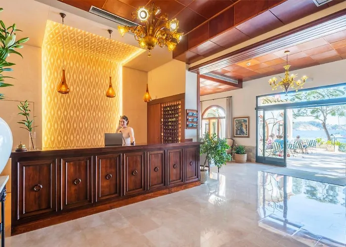 호텔 칼라 포르넬스