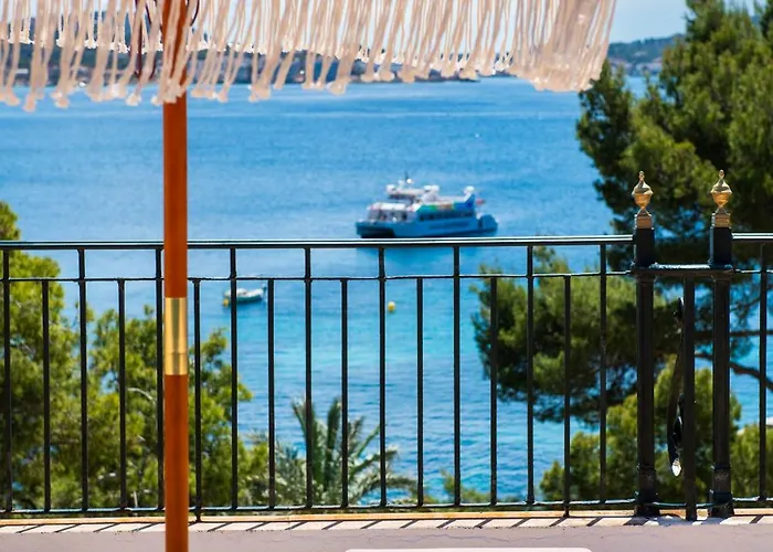 칼라 포르넬스 호텔 파구에라